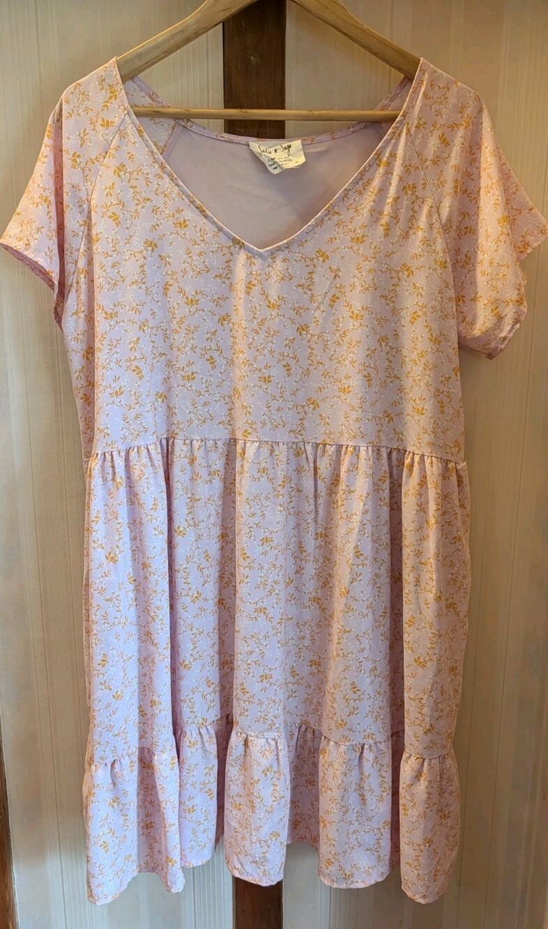 Sadie & Sage USA Floral Babydoll Dress Women's XL Lined Cottagecore Beige Peach